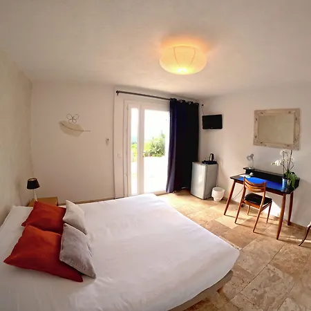 Azur Otel Le Lavandou