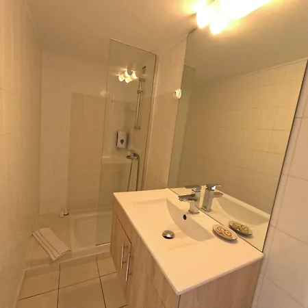 Ξενοδοχείο Azur Le Lavandou