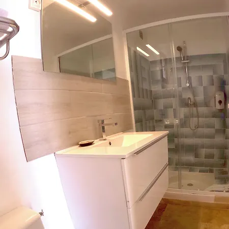 Szálloda Azur 3*