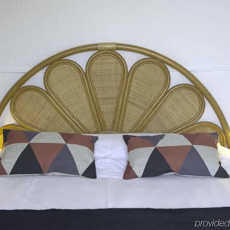 Hotel Azur 3*
