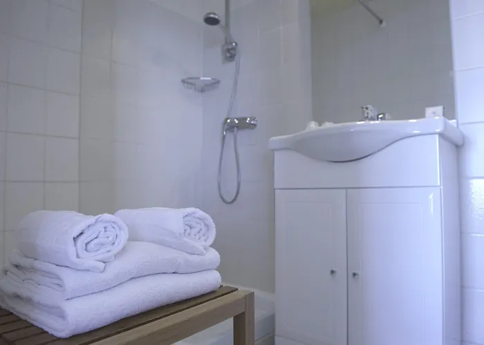 Hotell Azur Le Lavandou