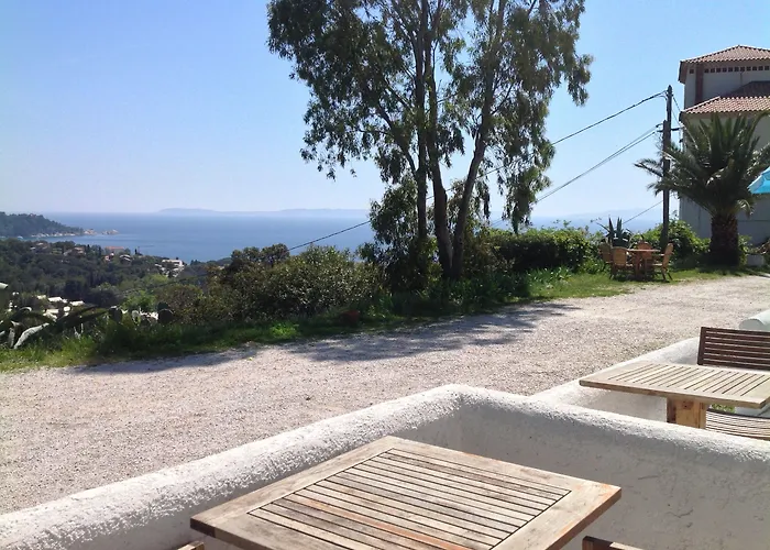 Azur 3* לה לבאנדו